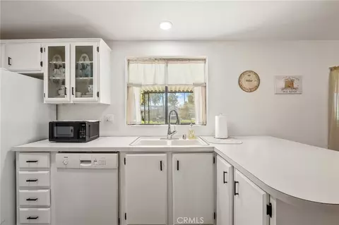 586 Channel Way, Needles, CA 92363 photo 33