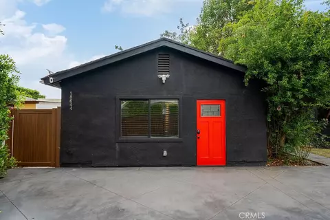 Exterior - 18646 Ingomar, Reseda, CA 91335 photo 6 of 16