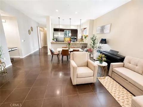 21 Gramercy #204, Irvine, CA 92612