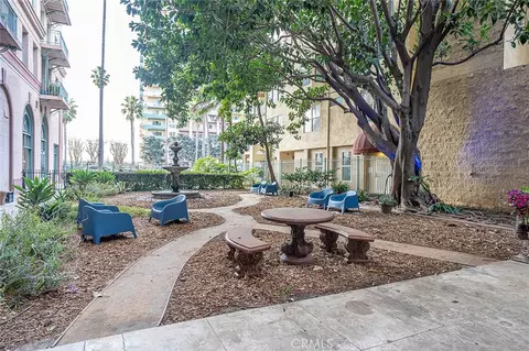 Exterior - 455 E Ocean Blvd #515, Long Beach, CA 90802 photo 2 of 2