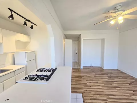 Living - 455 E Ocean Blvd #515, Long Beach, CA 90802 photo 4 of 5