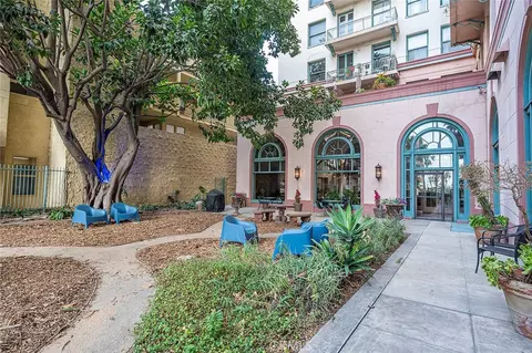 Exterior - 455 E Ocean Blvd #515, Long Beach, CA 90802 photo 1 of 2
