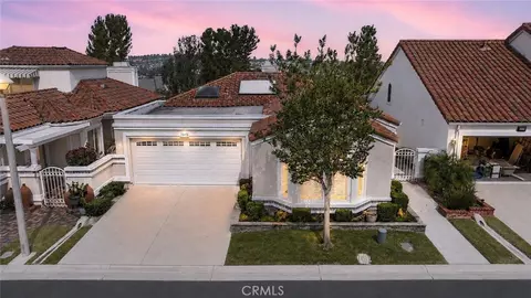 28418 Buena Vis, Mission Viejo, CA 92692