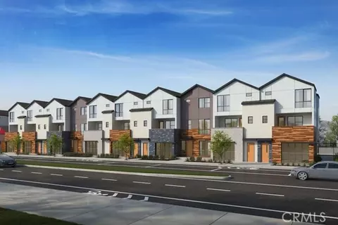 5876 Linden Ave #10, Long Beach, CA 90805
