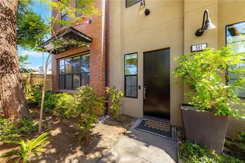 Exterior - 551 W Maple Ave, Orange, CA 92868 photo 4 of 5