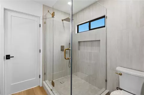 Bath - 4334 E Ruth Pl, Orange, CA 92869 photo 2 of 7