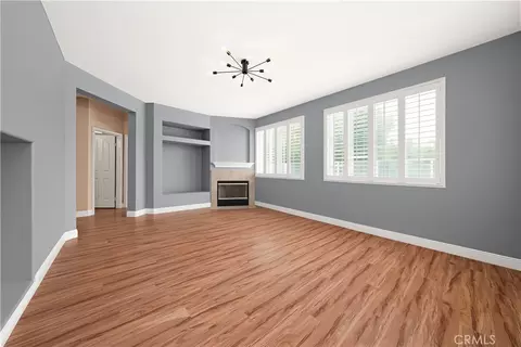 Living - 45277 Chateau Ct, Temecula, CA 92592 photo 5 of 9