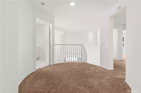 Entry Way - 28549 Silverking Trl, Santa Clarita, CA 91390 photo 3 of 3