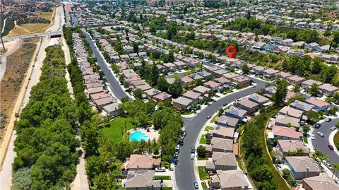 View/Area - 28549 Silverking Trl, Santa Clarita, CA 91390 photo 15 of 19