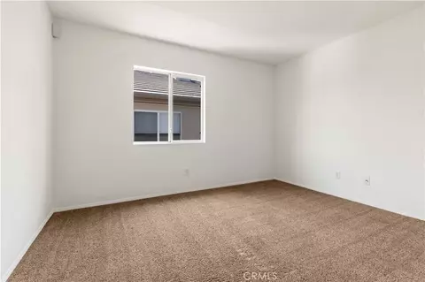 Bedroom - 28549 Silverking Trl, Santa Clarita, CA 91390 photo 2 of 3