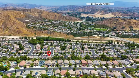 View/Area - 28549 Silverking Trl, Santa Clarita, CA 91390 photo 11 of 19