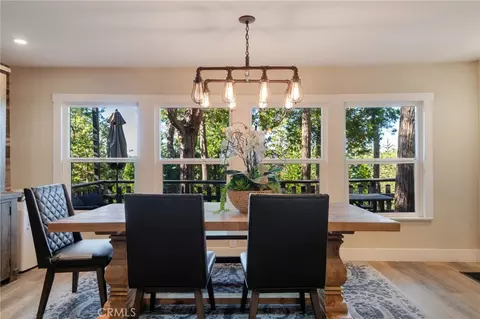 Dining - 270 Flower Dr, Lake Arrowhead, CA 92352 photo 1 of 4