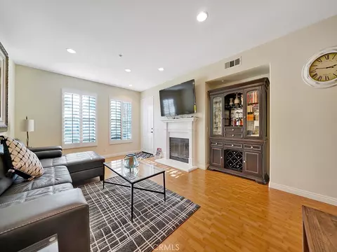 Living - 95 Duet, Irvine, CA 92603 photo 1 of 2