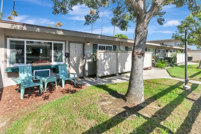 674 W Main St #A, Tustin, CA 92780