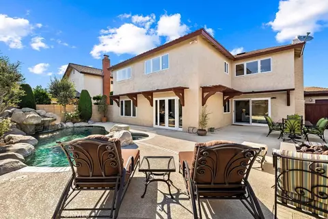 6792 Loyola Dr, Huntington Beach, CA 92647