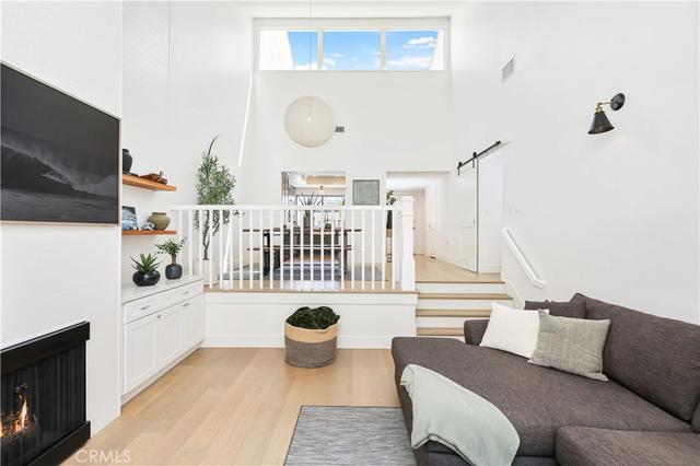 10 Ima Loa Ct, Newport Beach, CA 92663