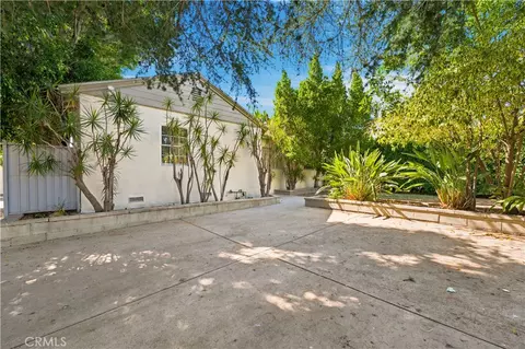 7721 Ethel Ave, North Hollywood, CA 91605