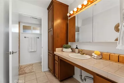 Bath - 5311 Cornell, Westminster, CA 92683 photo 1 of 5