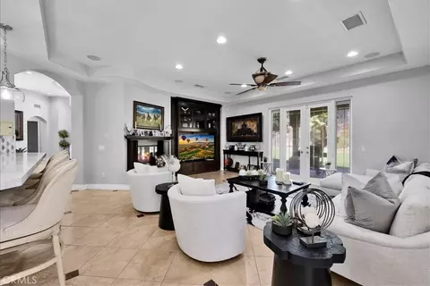 Living - 16176 Graceful Ct, Riverside, CA 92504 photo 5 of 10