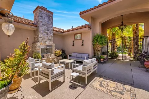 Exterior - 16176 Graceful Ct, Riverside, CA 92504 photo 7 of 16