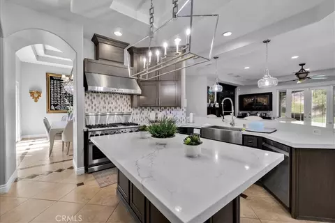 Kitchen - 16176 Graceful Ct, Riverside, CA 92504 photo 3 of 5