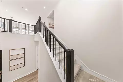 Entry Way - 100 Walworth, Lake Forest, CA 92630 photo 5 of 8