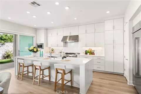 Kitchen - 100 Walworth, Lake Forest, CA 92630 photo 5 of 5