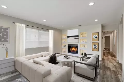 Living - 402 E Glendale Dr, Orange, CA 92865 photo 1 of 11