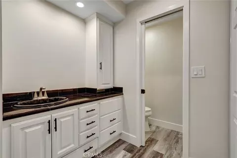 Bath - 402 E Glendale Dr, Orange, CA 92865 photo 5 of 9