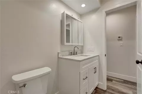 Bath - 402 E Glendale Dr, Orange, CA 92865 photo 7 of 9