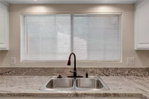 Kitchen - 402 E Glendale Dr, Orange, CA 92865 photo 5 of 8