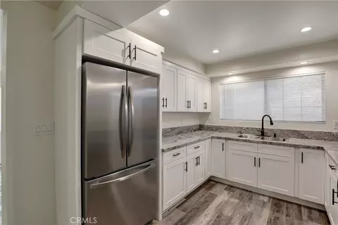 Kitchen - 402 E Glendale Dr, Orange, CA 92865 photo 2 of 8