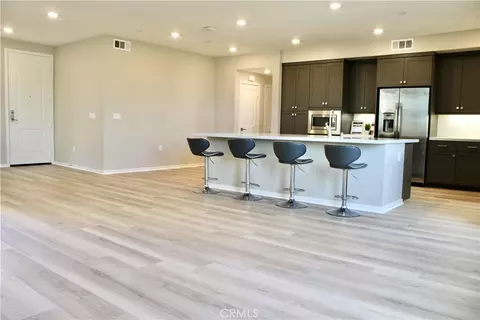 111 Bowery, Irvine, CA 92612 photo 1