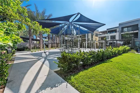 111 Bowery, Irvine, CA 92612 photo 22