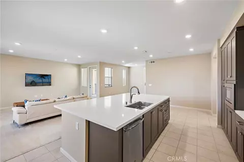 111 Bowery, Irvine, CA 92612 photo 6