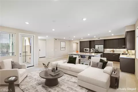 111 Bowery, Irvine, CA 92612