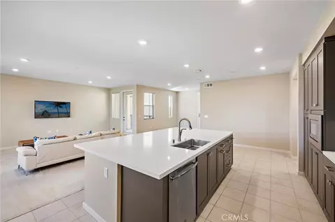 Kitchen - 111 Bowery, Irvine, CA 92612 photo 3 of 4