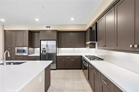 Kitchen - 111 Bowery, Irvine, CA 92612 photo 4 of 4