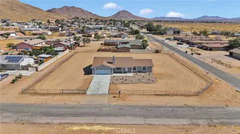 View/Area - 20448 Sago Ln, Apple Valley, CA 92307 photo 9 of 11