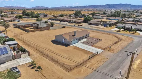 View/Area - 20448 Sago Ln, Apple Valley, CA 92307 photo 10 of 11