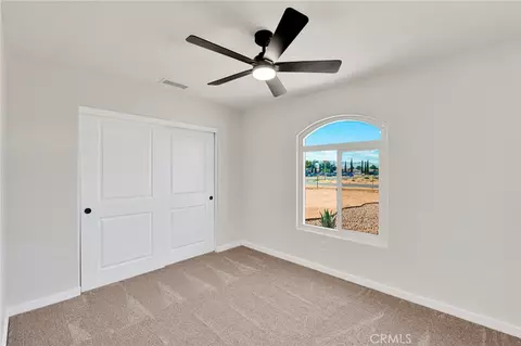 Bedroom - 20448 Sago Ln, Apple Valley, CA 92307 photo 3 of 7