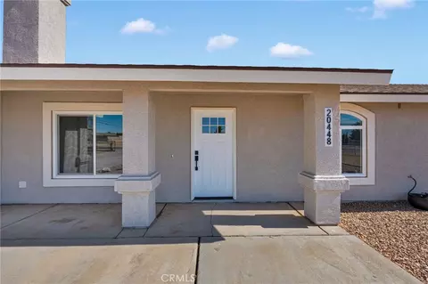 Exterior - 20448 Sago Ln, Apple Valley, CA 92307 photo 6 of 10
