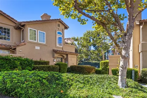 12 Hillgate Pl, Aliso Viejo, CA 92656