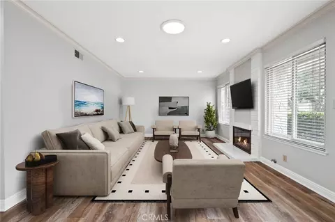 Living - 14452 Pimlico Rd, Westminster, CA 92683 photo 3 of 5