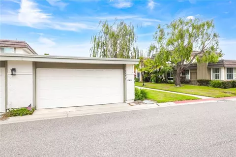 Exterior - 14452 Pimlico Rd, Westminster, CA 92683 photo 6 of 7