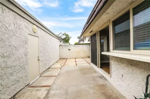 Exterior - 14452 Pimlico Rd, Westminster, CA 92683 photo 4 of 7