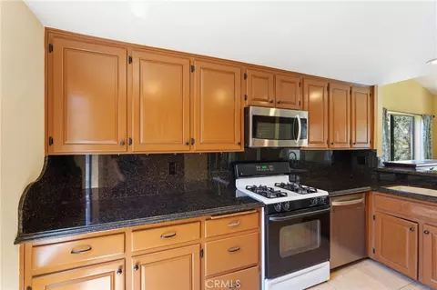 Kitchen - 2765 Craig Cir, Fullerton, CA 92835 photo 4 of 5