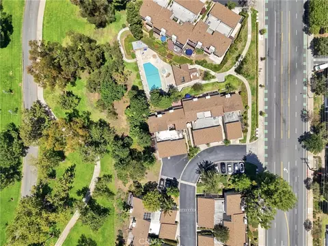 View/Area - 2765 Craig Cir, Fullerton, CA 92835 photo 5 of 7