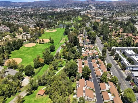 View/Area - 2765 Craig Cir, Fullerton, CA 92835 photo 7 of 7