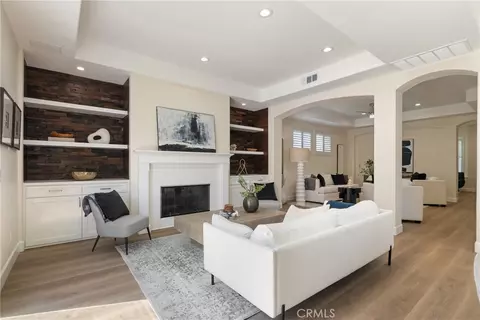 Living - 267 Mesa Dr, Costa Mesa, CA 92627 photo 5 of 5